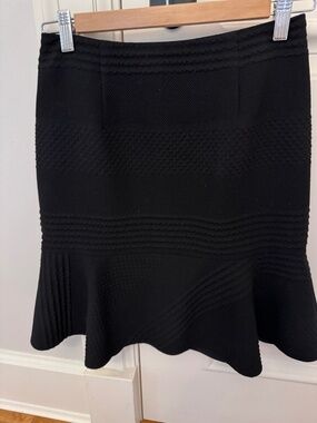 Hugo Boss flounce skirt size 2